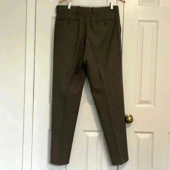 Calvin Klein  Men’s 100% Wool Dress Pants in Size 34x31. - Picture 3 of 5